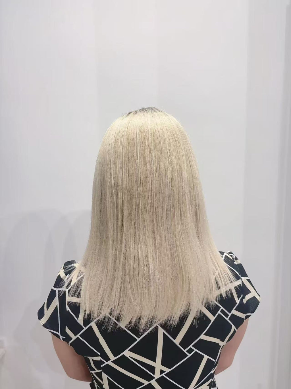Peluca Cabello Humano 12 Pulgadas Rubia Ombré Raíces Oscuras | Encaje Frontal 13x4 + Parte Trasera Fabricada a Máquina |  Bandas Ajustable