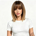 Peluca Sintética Bob Liso con Flequillo Balayage Marrón Oscuro a Rubio Dorado 12 Pulgadas Look Natural para Uso Diario y Fiestas